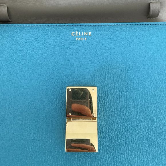Celine Medium Classic Box in Antarctic Goat - Picture 4 of 16
